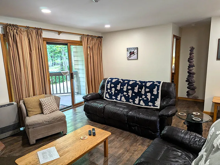 29 Riverfront Dr #255 — Photo 11