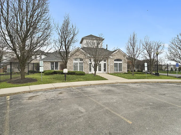 1524 Richard T Rivera Way — Photo 32
