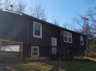 809 Sleepy Hollow Rd, Athens, NY 12015