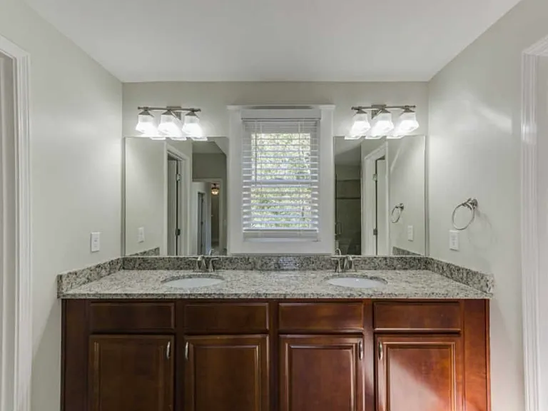 86 Mayson Ave — Photo 24