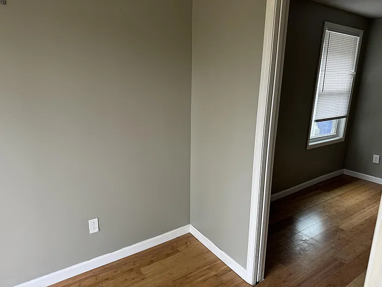 633 Ohio St — Photo 11