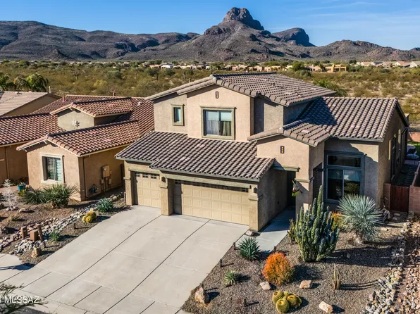 8257 N Amber Burst Dr, Tucson, AZ 85743