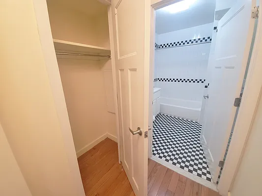 Rented by Doorway NYC, LLC | media 18