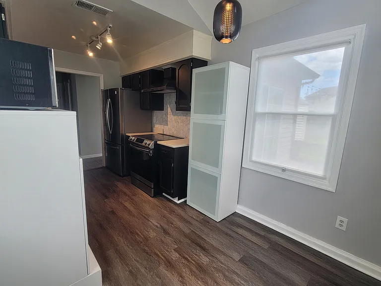 1792 Moonstone Dr — Photo 6