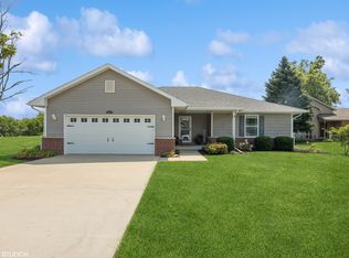 661 Diversatech Dr N, Manteno, IL 60950