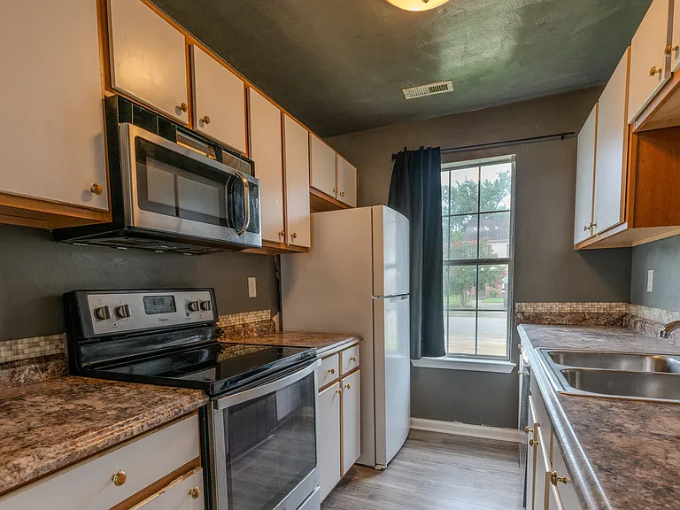 22 Terri Sue Ct — Photo 11