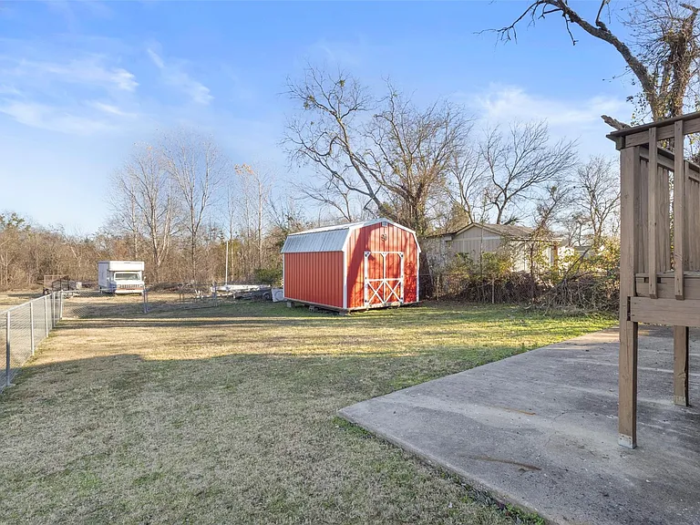 314 Woodard St — Photo 27