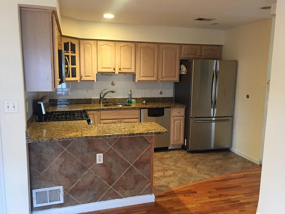 51 Hancock Ave #1
