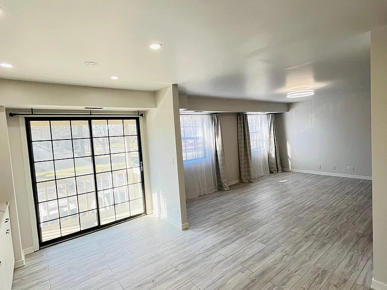 1486 W Jefferson Ave #JB — Photo 5