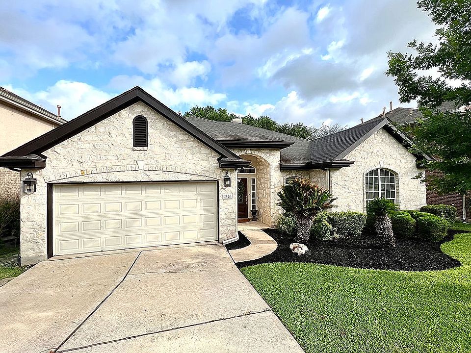 2nd image of 2526 Crenshaw Dr