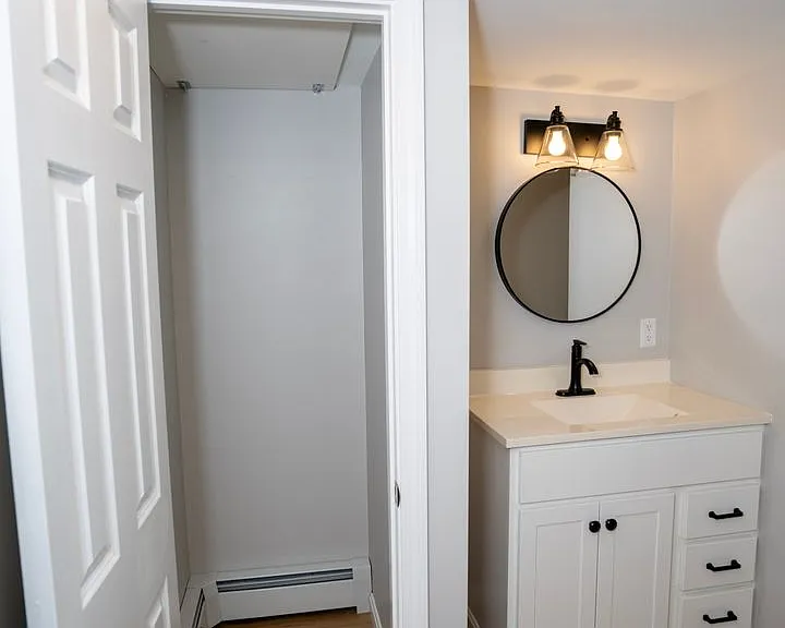 29 Pleasant Street — Photo 22