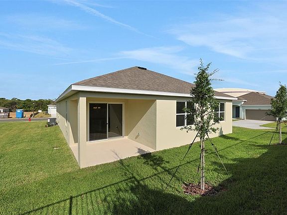 4th image of 2953 Supermarine Rd