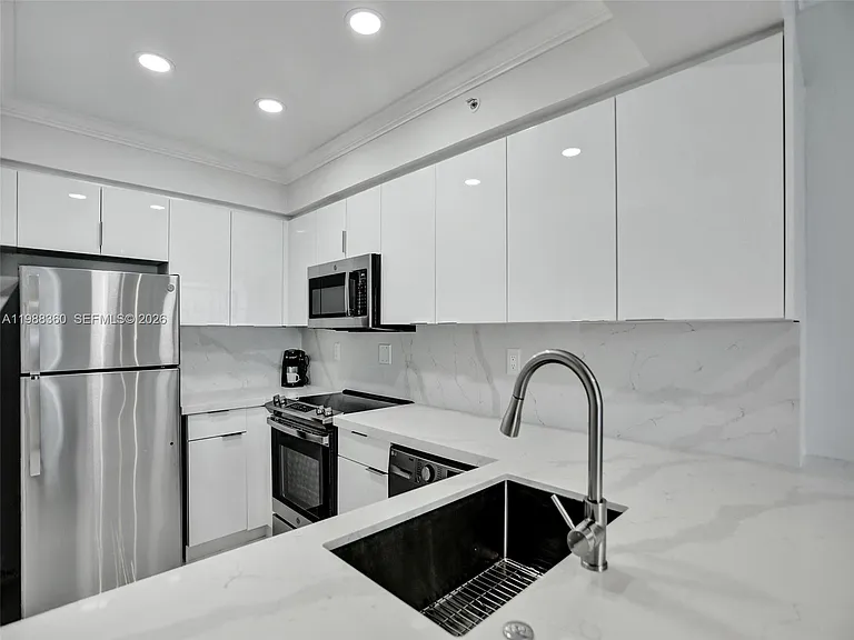 2501 S Ocean Dr #934 — Photo 5