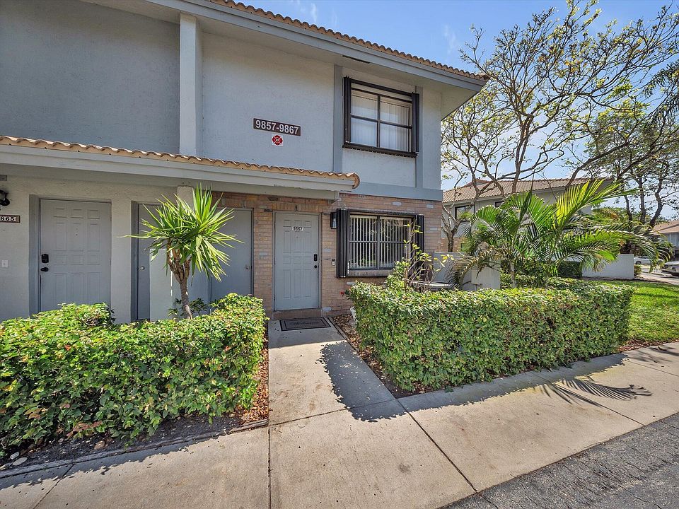 9867 Riverside Drive, Coral Springs, FL 33071 | MLS #B26030175