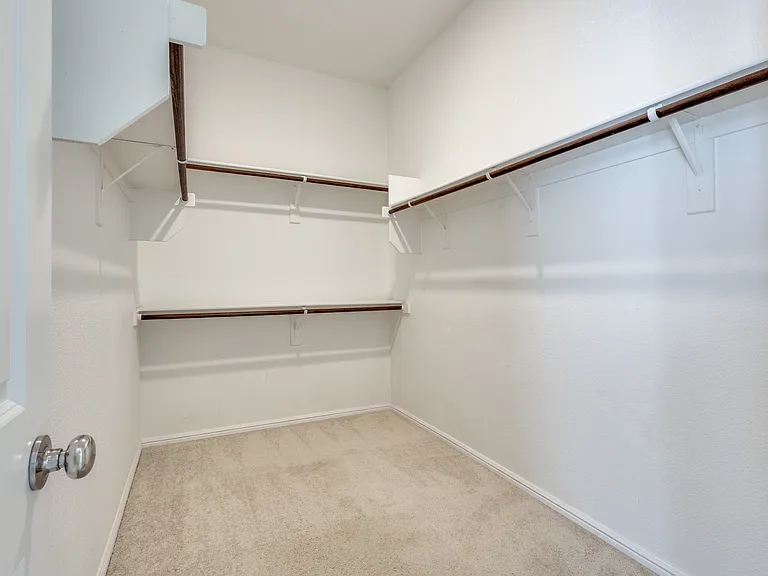 6020 Halton Dr — Photo 20