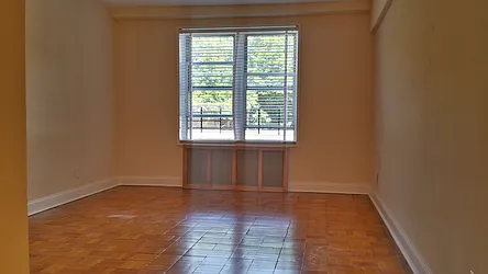 Rented by Realty Queens LLC