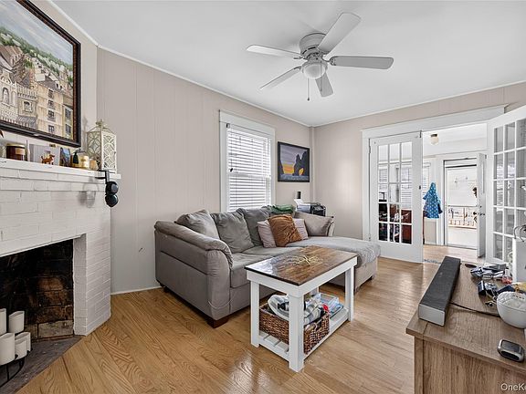3rd image of 17 Shore Avenue