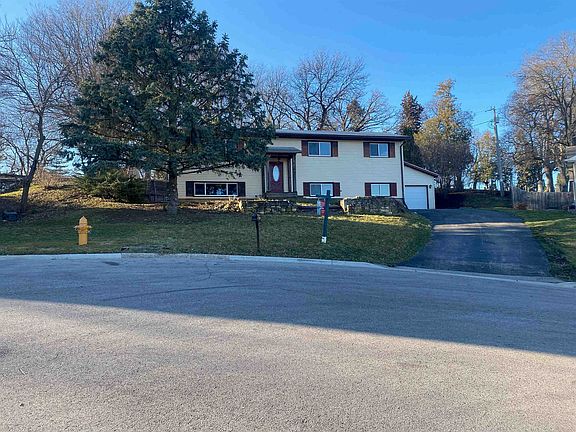 3rd image of 1816 Hamilton Ct