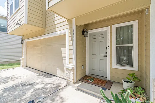 4411 Southton Way Photo 1