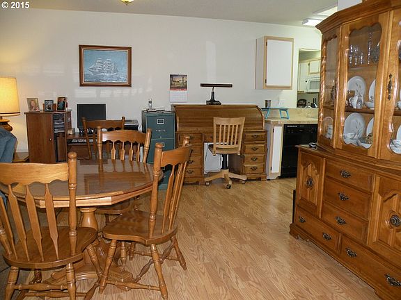 3rd image of 2610 SE 164th Ave APT J17
