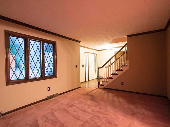 5th image of 898 Knebworth Ct