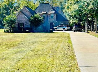 7367 Park Rd, Lumberton, TX 77657