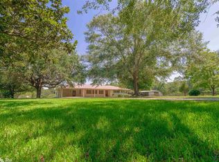 8208 Caesar Necaise Rd, Perkinston, MS 39573