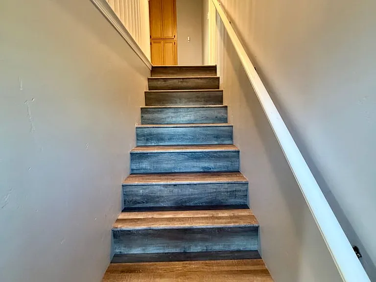904 Larable Ct — Photo 16