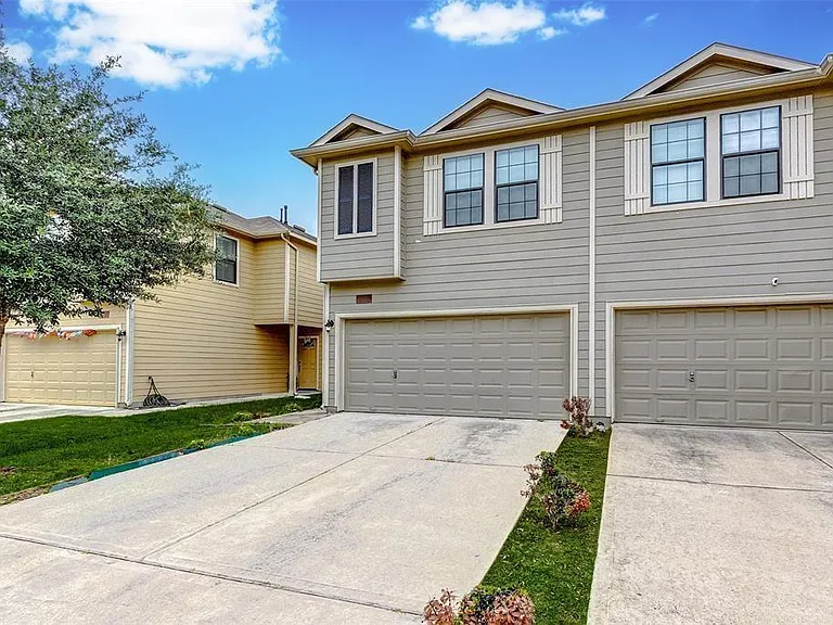 6039 Shelbourne Park Ln — Photo 1