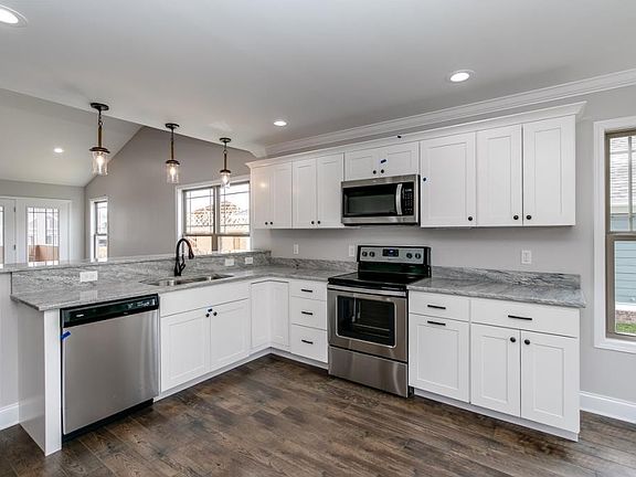 4th image of 1512 Covent Garden Ct
