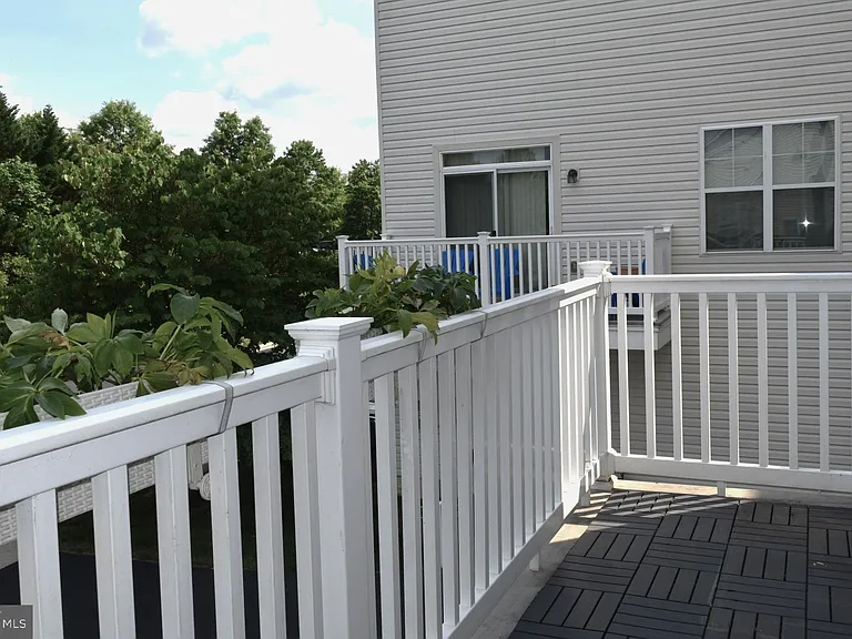 22447 Verde Gate Ter — Photo 21