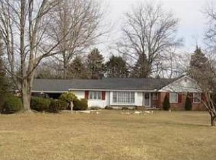 416 Bertolet Mill Rd, Oley, PA 19547