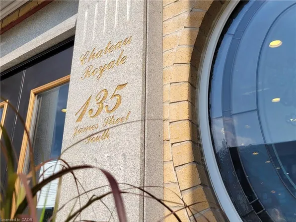 135 James St S #214, Hamilton, ON L8P 2Z6