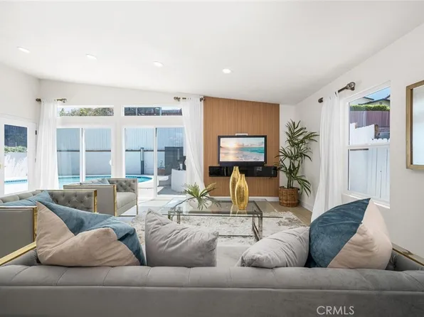 2733 Grand Summit Rd, Torrance, CA 90505