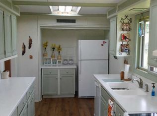28306 220th St, Le Claire, IA 52753