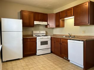 2223 E Vollmer Ave, Milwaukee, WI 53207