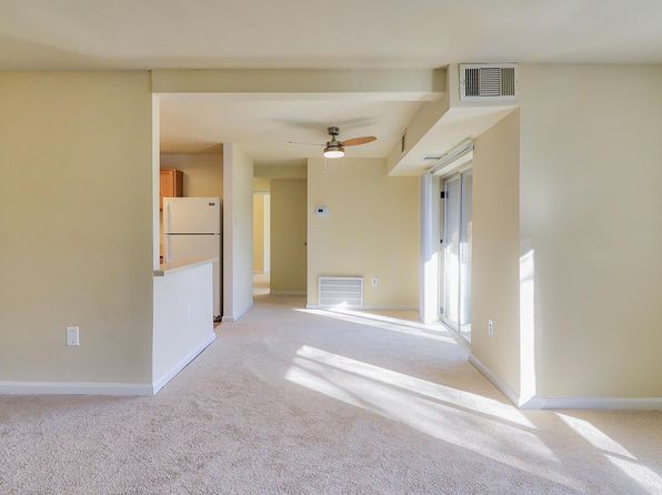 5123 Suitland Rd APT 301