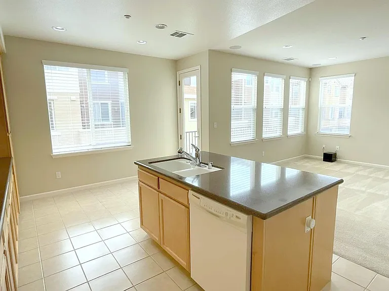 6319 Byron Ln — Photo 18
