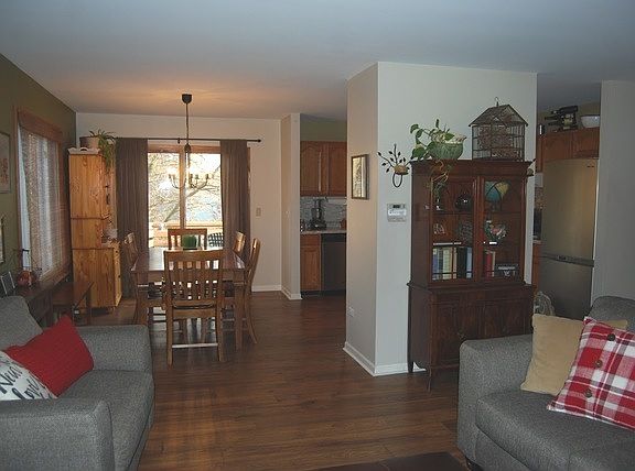 5th image of 156 Campbell Dr