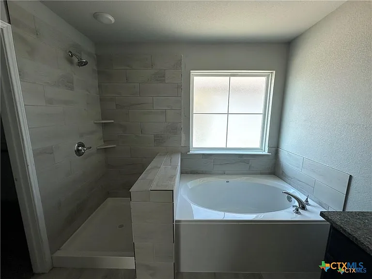 1814 Horatio St — Photo 20