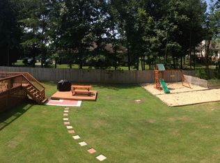 6496 Aspen Ln, Hueytown, AL 35023