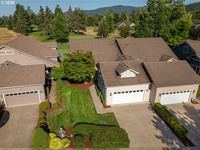 40 Magnolia Dr, Creswell, OR, 97426