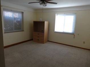 4092 Ridge Rd APT 1, Brooklyn, OH 44144
