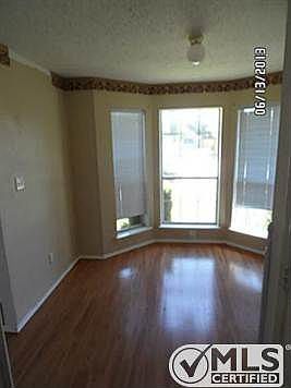 5th image of 813 Applewood Dr