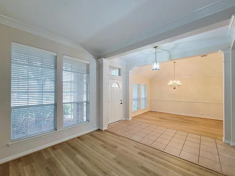 6806 Haley Ct — Photo 10