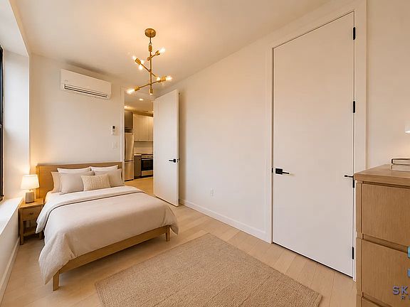 4th image of 83 Beadel St #2A