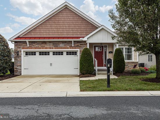 37 Siltstone Dr, Dover, DE 19901