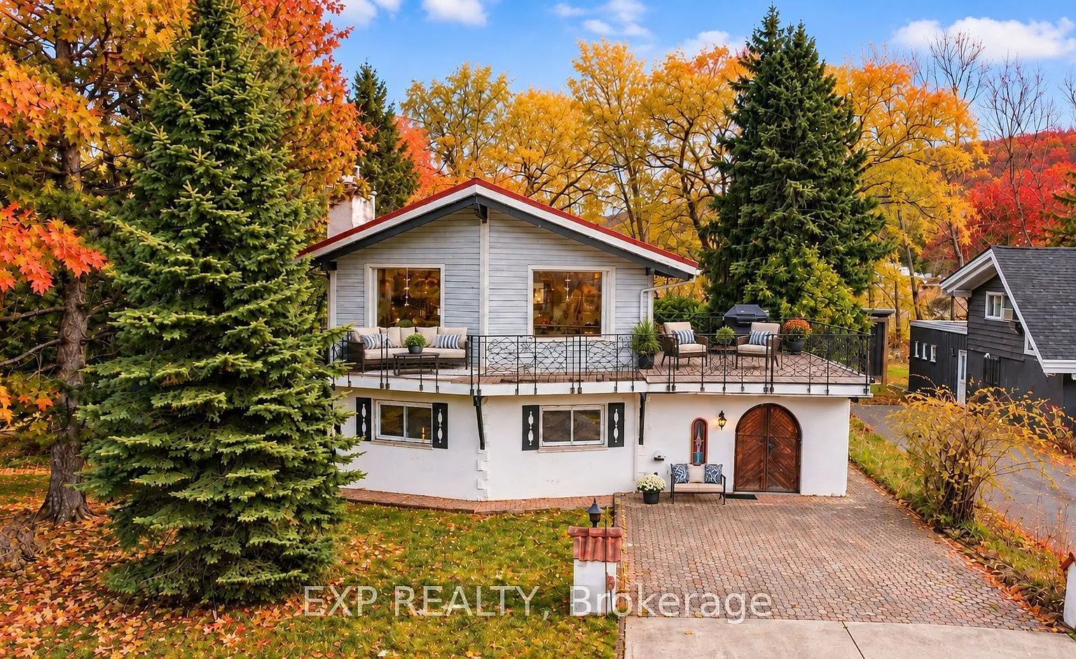 2 bed, $4,000 — Photo 1