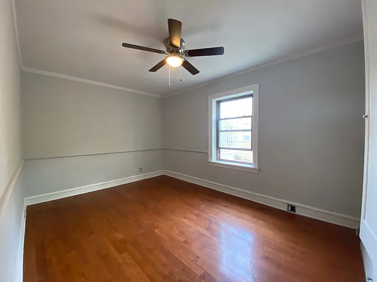 7434 N Seeley Ave #1N — Photo 8