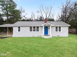 1722 W McIntosh Rd, Griffin, GA 30223